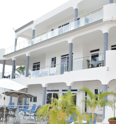 Entire Villa | 4 King Rooms & 2 Double Queen Rooms